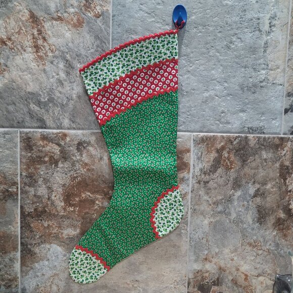 Christmas Stockings Set of 3 Cotton Fabric Festive Red White Green Patterns - Picture 4 of 10